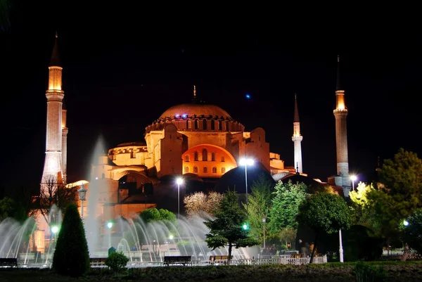 İstanbul Camii.