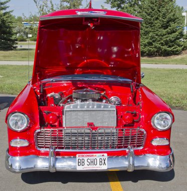 kırmızı & beyaz 1957 Chevrolet bel air motoru