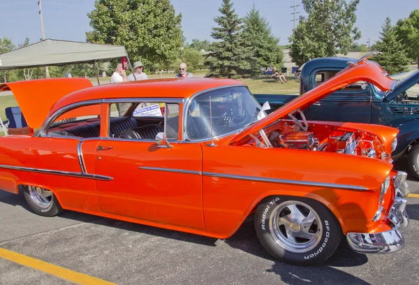 Orange 1957 Chevy Bel Air — Stock Photo, Image