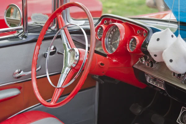 1957 Chevy Convertible Steering Wheel — Stock Photo, Image