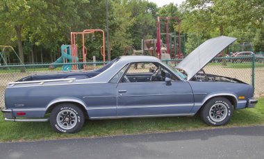 1983 Chevy El Camino clipart