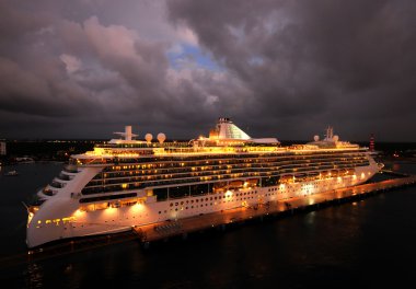 Cruise ship at night clipart