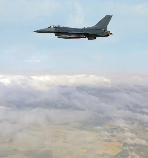 飛行中の jetfighter — ストック写真