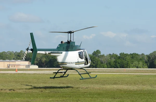 Helicóptero xerife — Fotografia de Stock