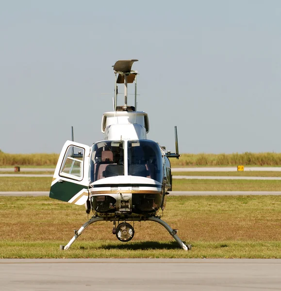 Policejní vrtulník — Stock fotografie