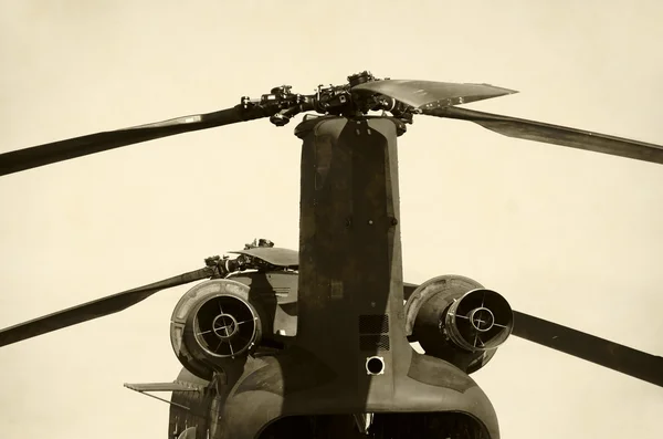 Helicóptero de transporte militar — Fotografia de Stock