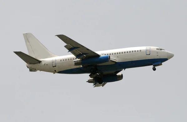 Passenger jet airplane — Stock Photo, Image