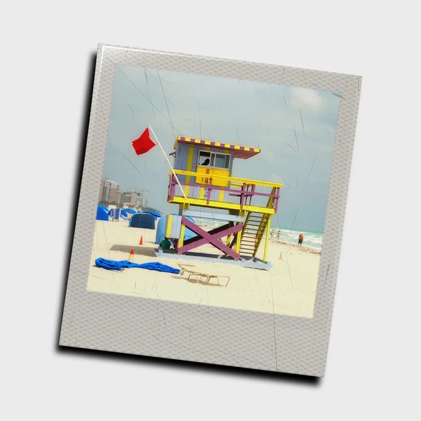 Photo slide of lifeguard tower — Stock Photo, Image