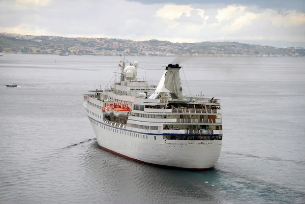 Dikiz lüks cruise gemisi — Stok fotoğraf