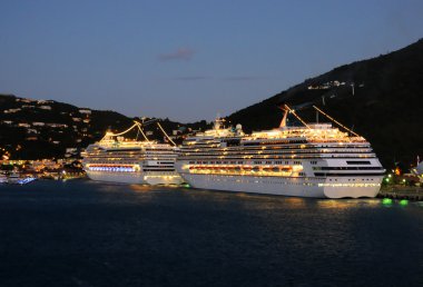 Cruise ships at night clipart