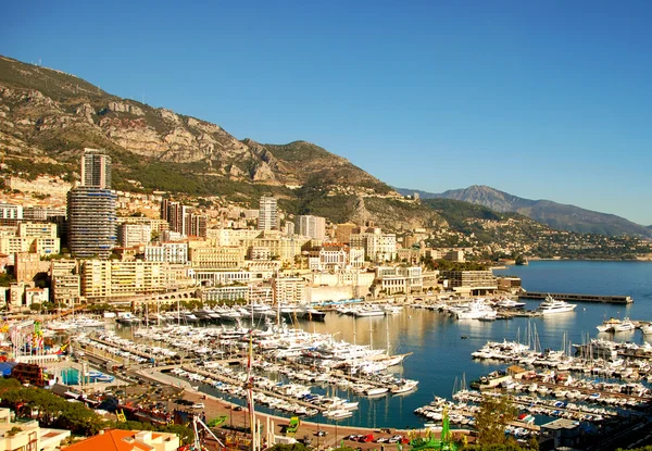 Красивая гавань в Монте-Карло, Франция — стоковое фото