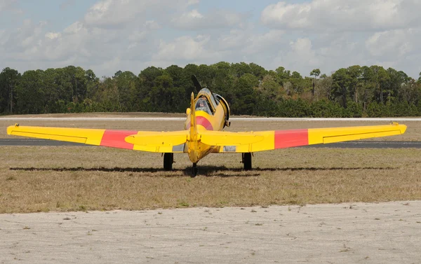 Stary samolot wojskowy — Zdjęcie stockowe