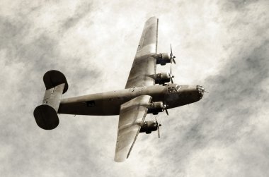 Uçuş eski bombardıman uçağı