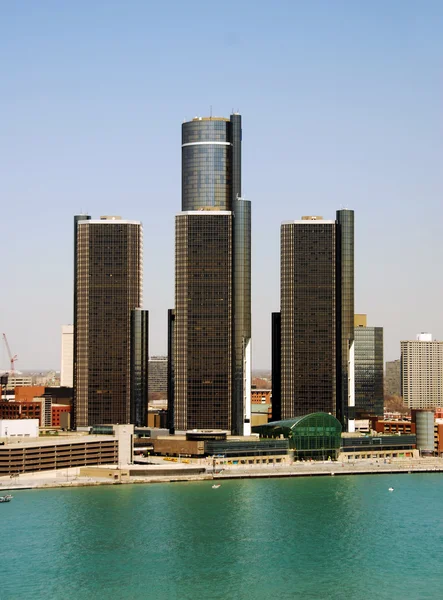 Vállalati iroda tornyok Detroitban — Stock Fotó