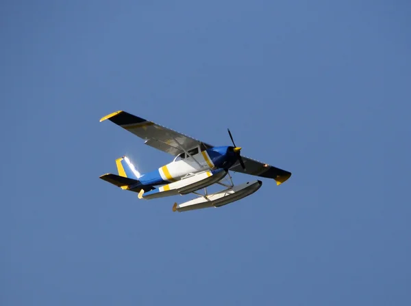 Deniz uçağı uçuş — Stok fotoğraf