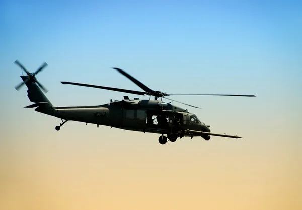 Военный вертолет — стоковое фото