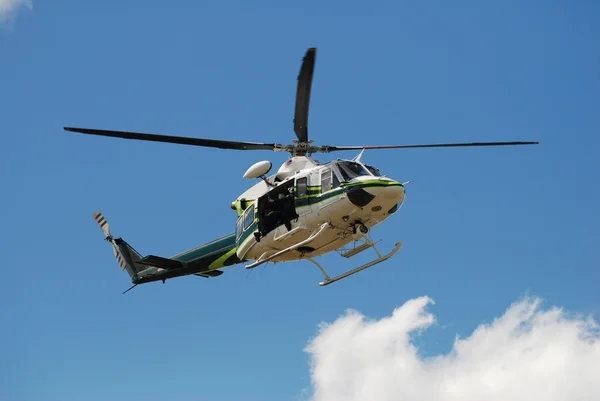 Kurtarma helikopteri — Stok fotoğraf