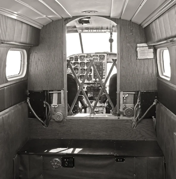 Eski uçak kabin — Stok fotoğraf
