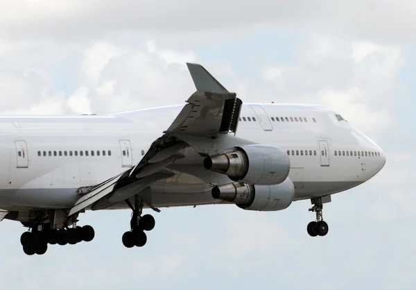 Landung eines Jumbojets — Stockfoto