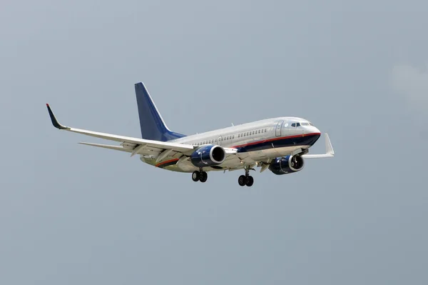 Avión jet de pasajeros — Foto de Stock