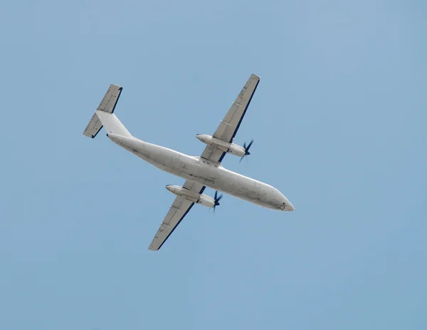 Turbovrtulové letadlo — Stock fotografie