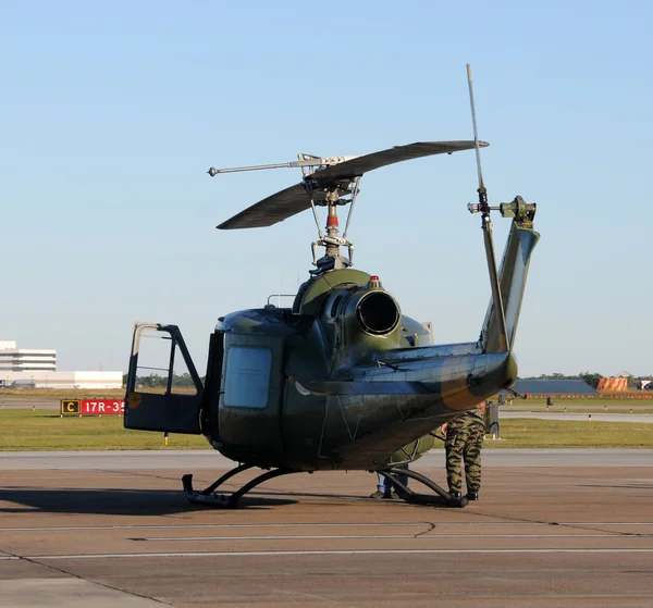 Старый вертолет — стоковое фото
