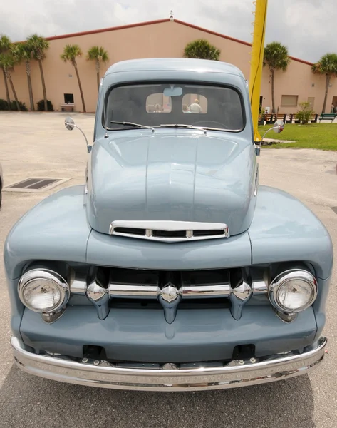 Stary pickup — Zdjęcie stockowe