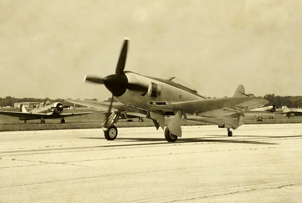 Antiguo avión de combate —  Fotos de Stock