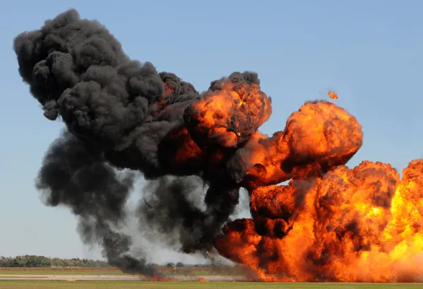 Giant explosion — Stock Photo, Image