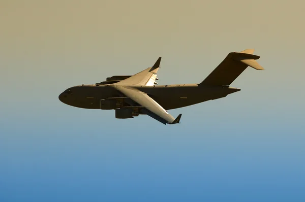 Avion de transport militar — Fotografie, imagine de stoc