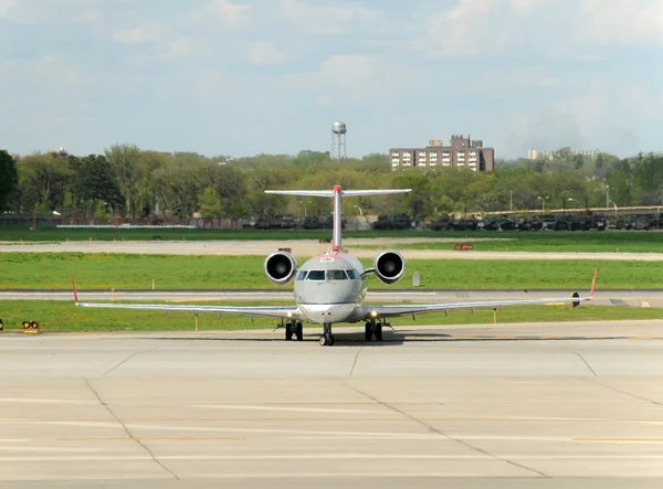 Avión jet vista frontal — Foto de Stock