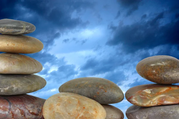 Камені і небо — стокове фото