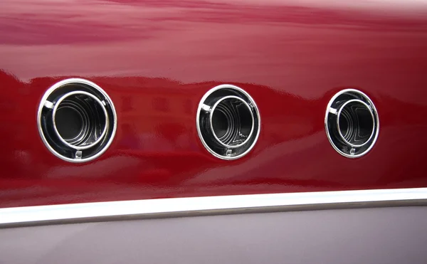 古いアメリカ車排気孔 — ストック写真
