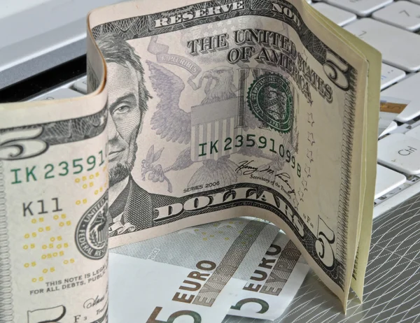 Dinheiro, dólares, euro — Fotografia de Stock