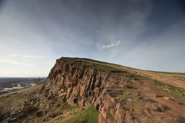 stock image Cliff over Edinburgh, Scottland