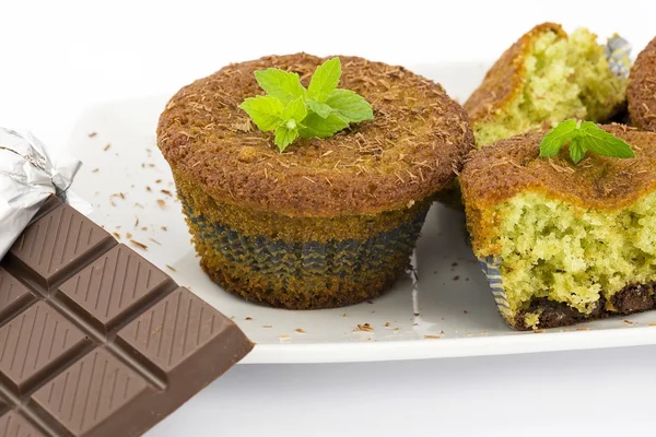 Muffins with mint and chocolate — Stock Photo, Image