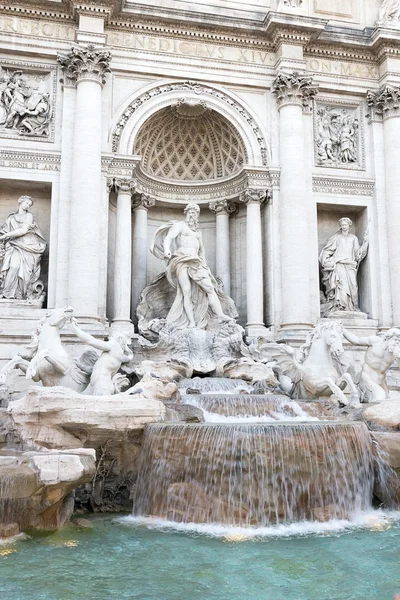 ローマ トレビの泉 ストック画像