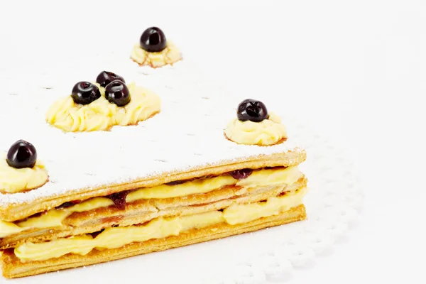 Mille-feuille with cream and black cherry — Stock Photo, Image