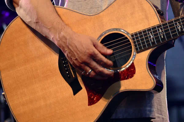 stock image Playing the gitar