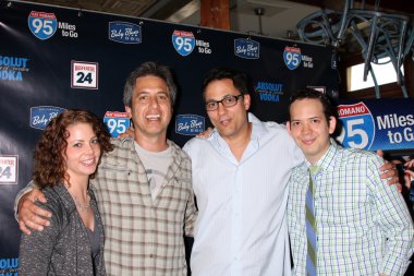 Ray Romano, Tom Caltabiano, Misafirler