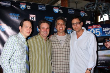 Ray Romano, Tom Caltabiano, Misafirler