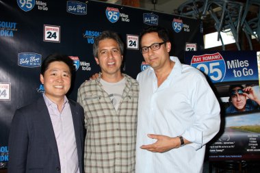 Ray Romano, Tom Caltabiano, Misafirler