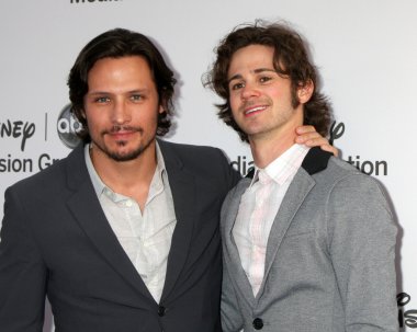 Nick Weschsler, Connor Paolo