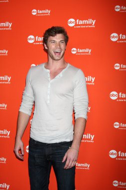 Derek Theler