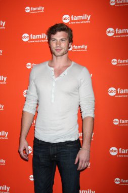 Derek Theler