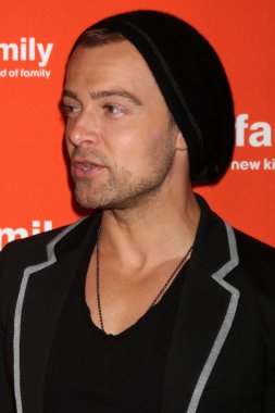 Joey Lawrence