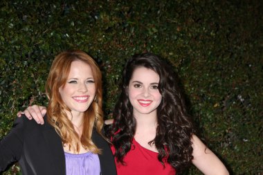 Katie Leclerc, Vanessa Marano