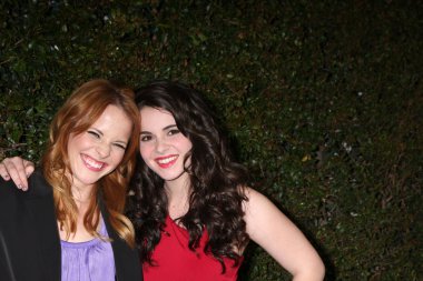 Katie Leclerc, Vanessa Marano