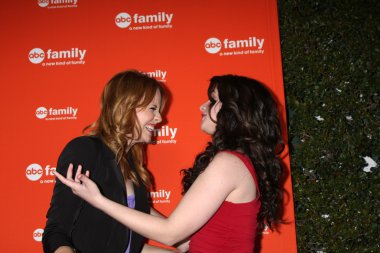 Katie Leclerc, Vanessa Marano