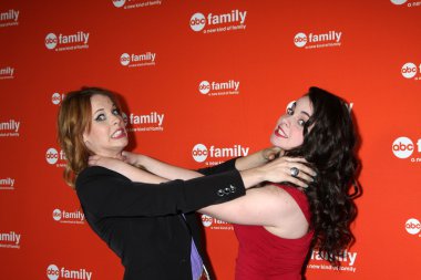 Katie Leclerc, Vanessa Marano